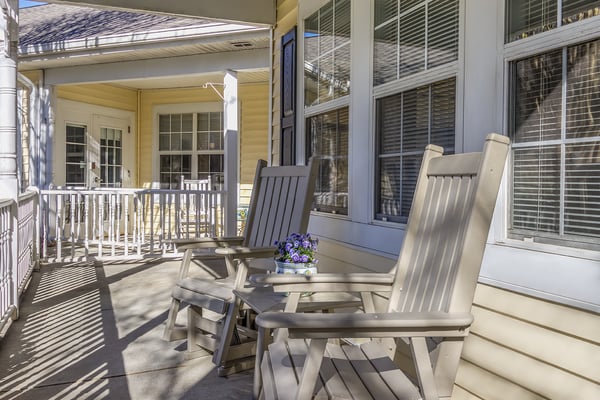 TBN_02_Porch-1